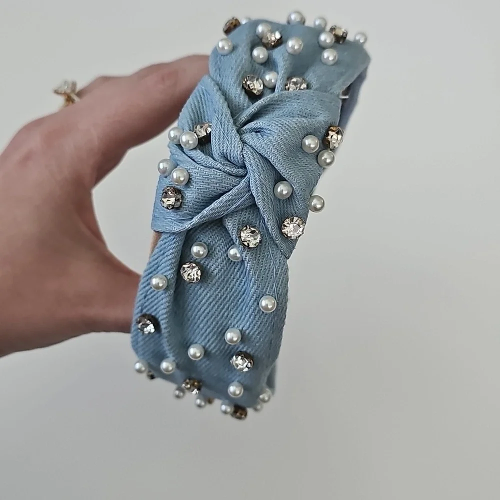 NWOT Elegant Blue Denim Pearl-Embellished Top Knot Headband